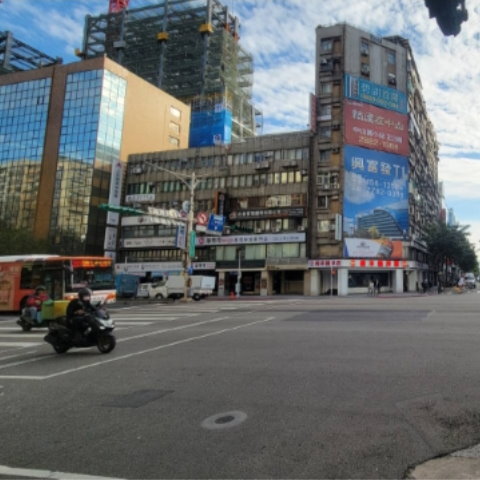 南京光復面寬金店面